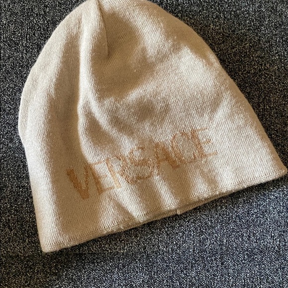 Versace Beige ordini rogazzai wool Scarf and Beanie Set - Picture 3 of 5